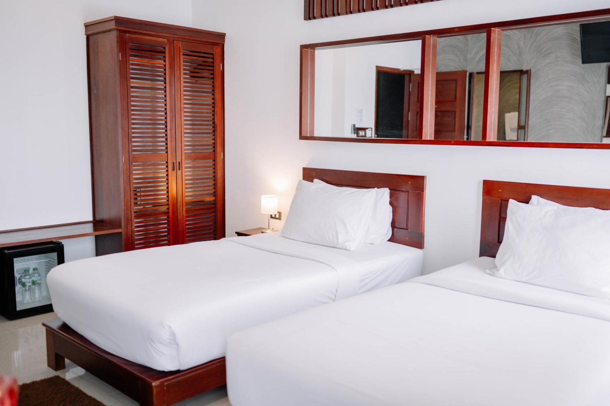 S 2 Modern Boutique Hotel Vientiane Eksteriør bilde