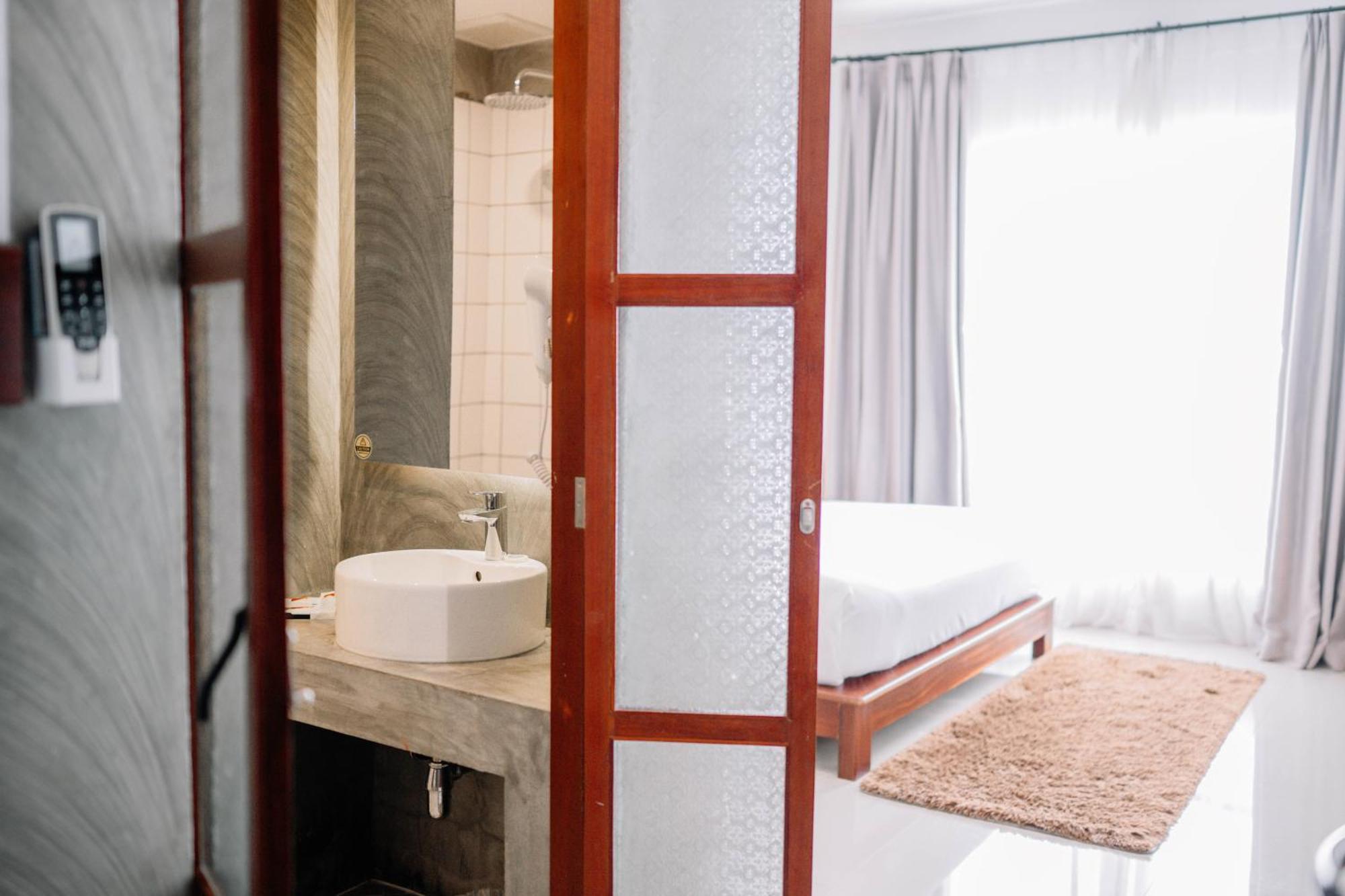 S 2 Modern Boutique Hotel Vientiane Eksteriør bilde