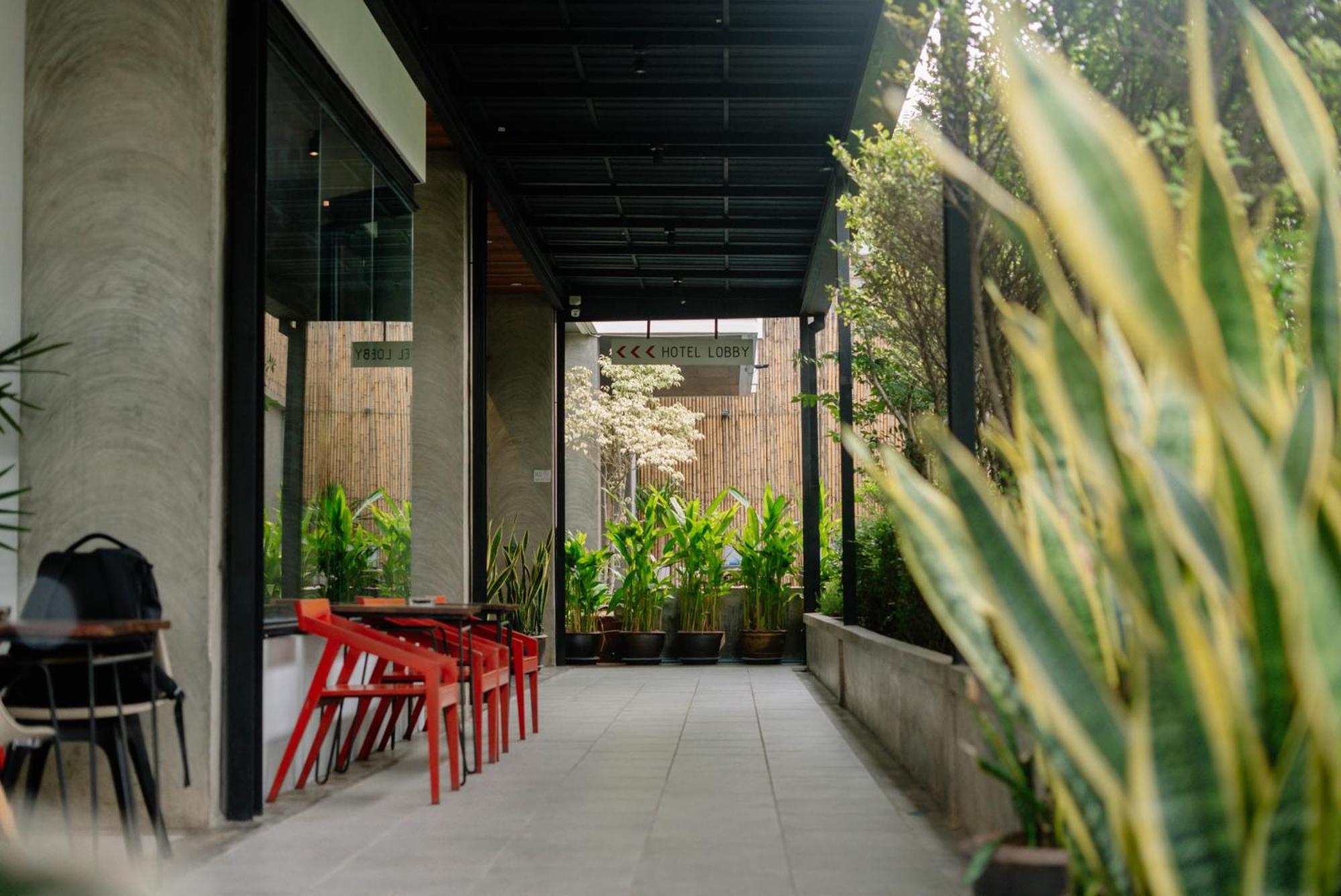 S 2 Modern Boutique Hotel Vientiane Eksteriør bilde