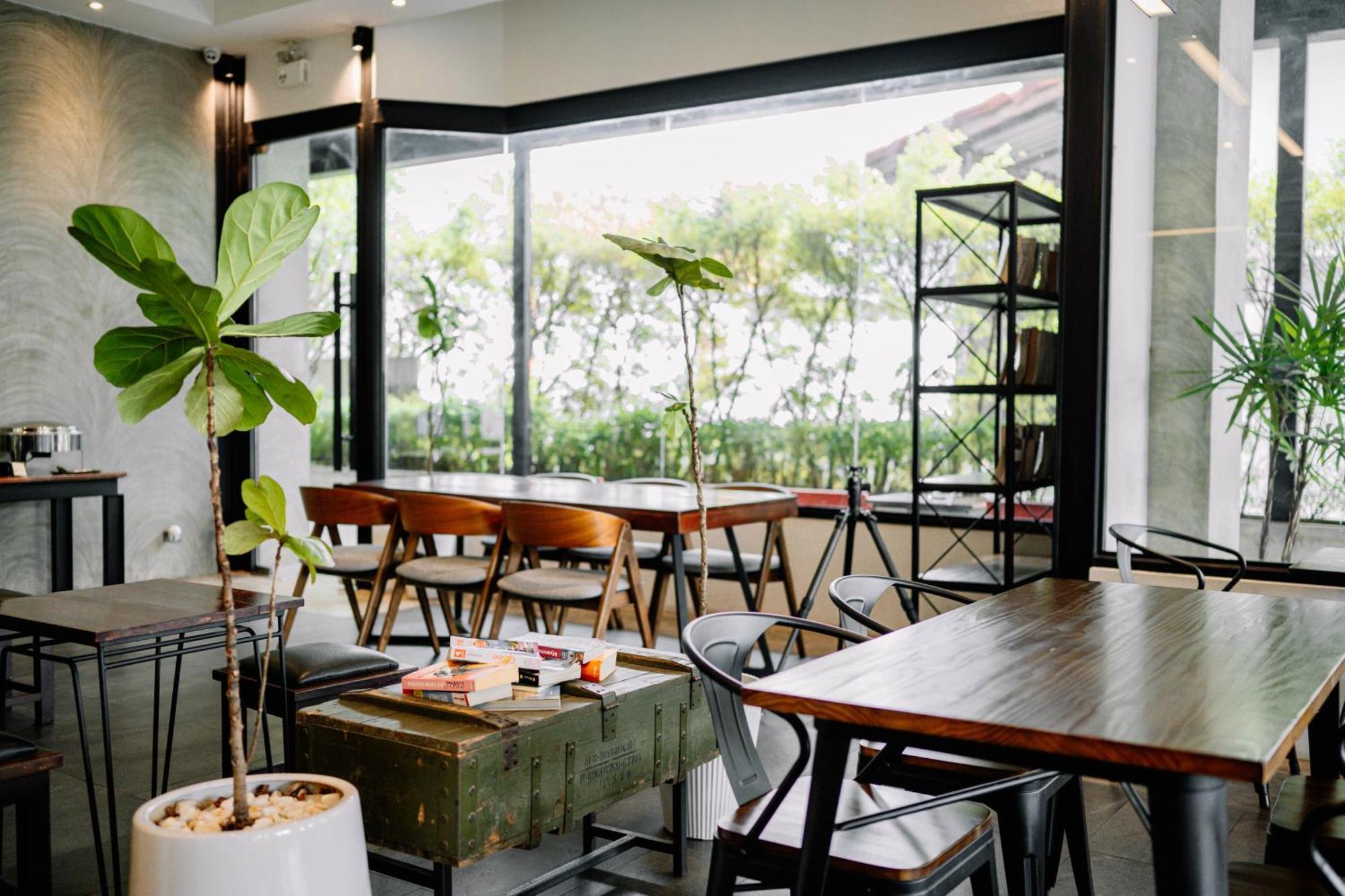 S 2 Modern Boutique Hotel Vientiane Eksteriør bilde